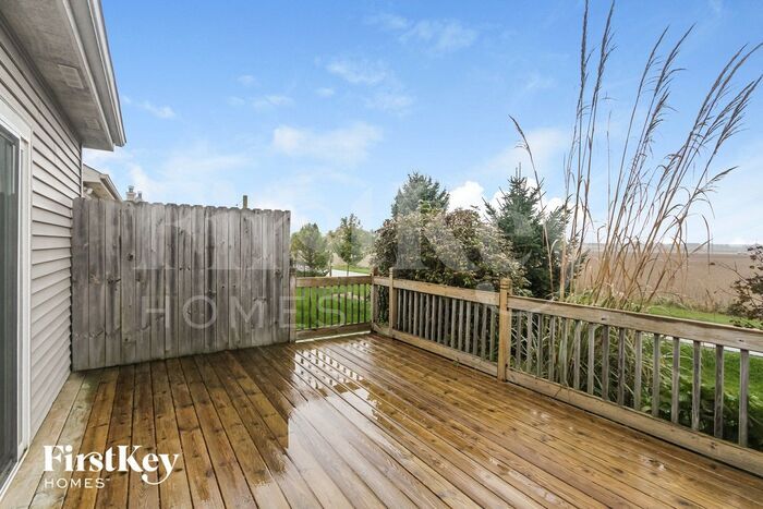 Building Photo - 1004 Retford Dr