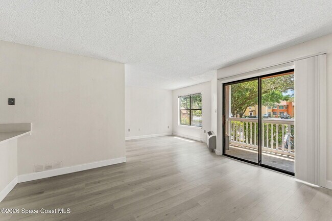 Building Photo - 225 S Tropical Trail