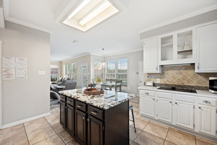 Building Photo - 141 Morningside Dr