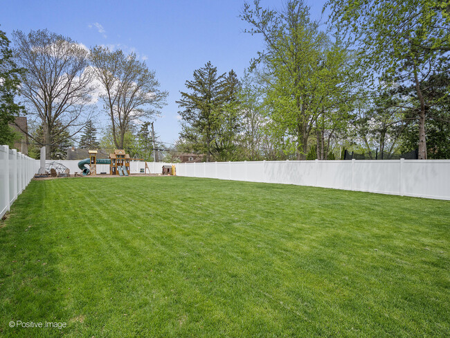 Building Photo - 212 S Wilmette Ave