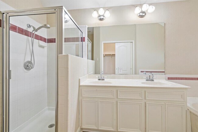 Building Photo - 3937 Kristencreek Ln