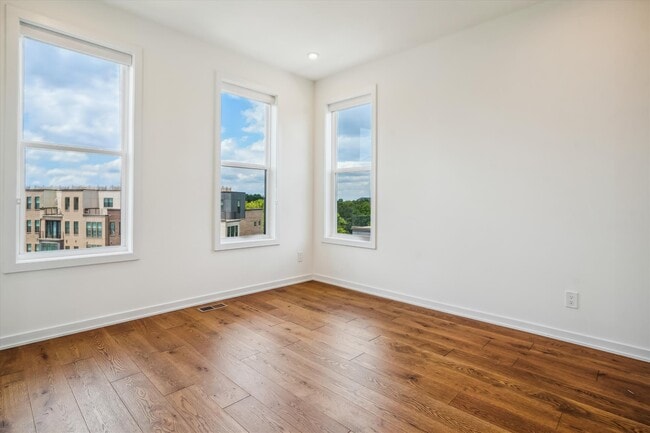 Building Photo - 14420 Beckett Glen Cir