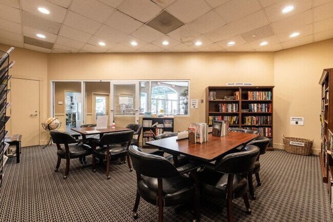 Building Photo - 26589 Rosewood Pointe Dr