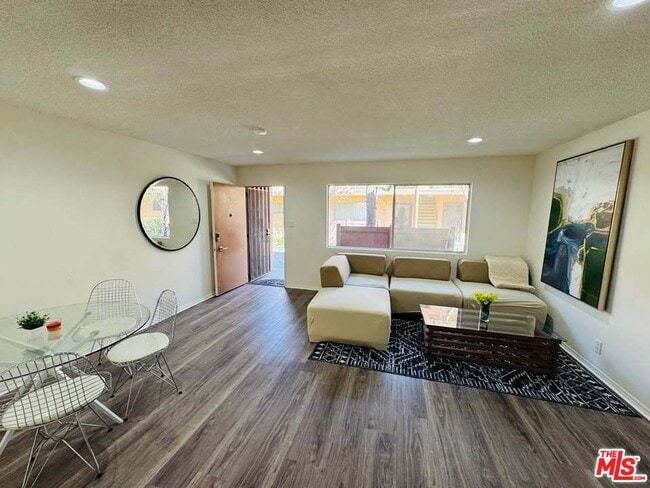 Building Photo - 14903 Normandie Ave