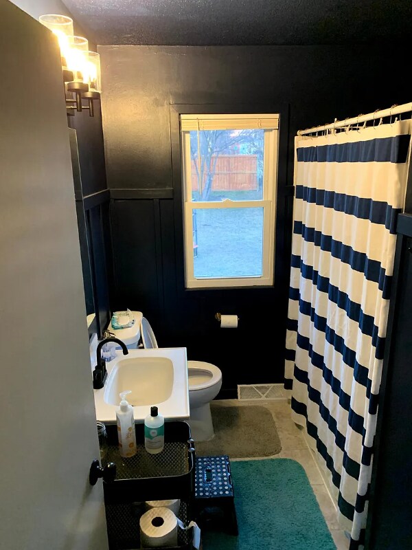 Building Photo - 805 Elm Creek Cir