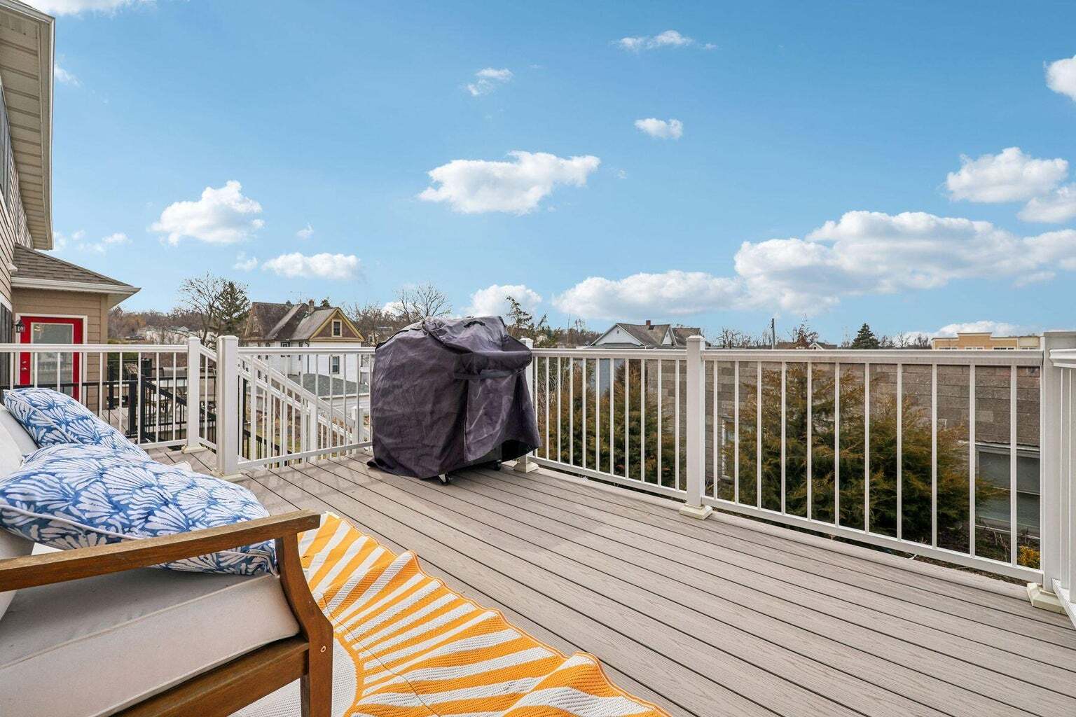 Building Photo - 2945 N 186th St