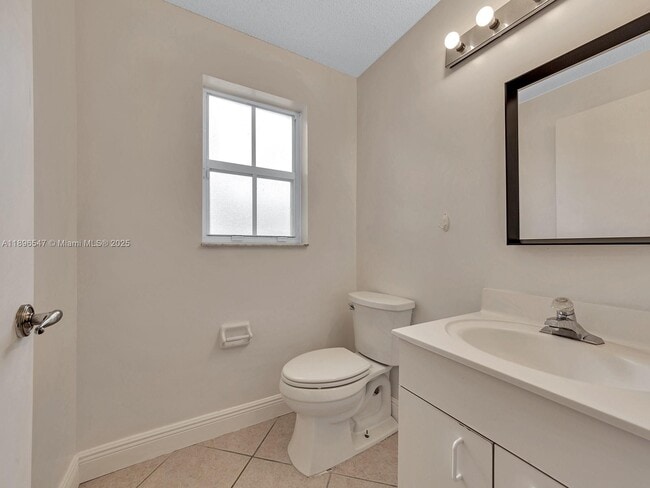 Building Photo - 16879 SW 1st Manor