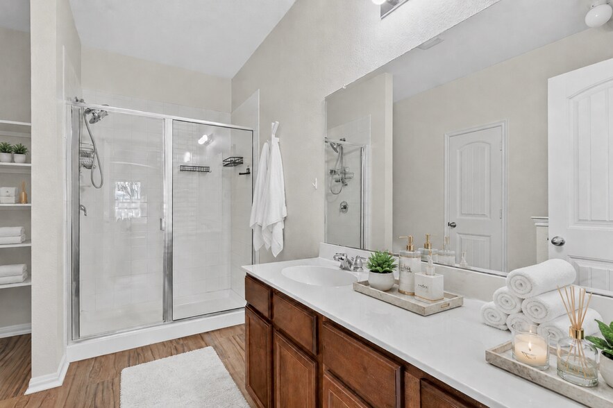 Building Photo - 1702 Wild Rye Cir