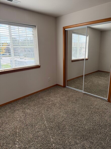 Building Photo - 1691 Lexi Loop