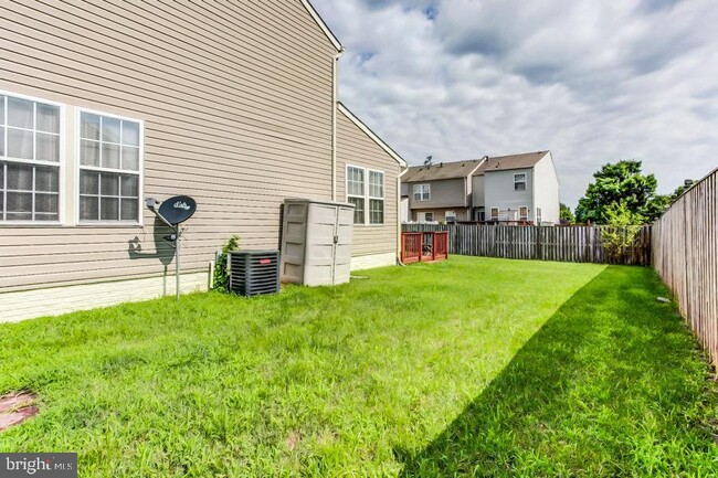 Building Photo - 5036 Finsbury Rd