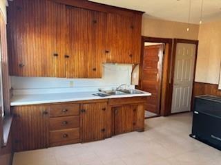 Building Photo - 118 Hebert Ave