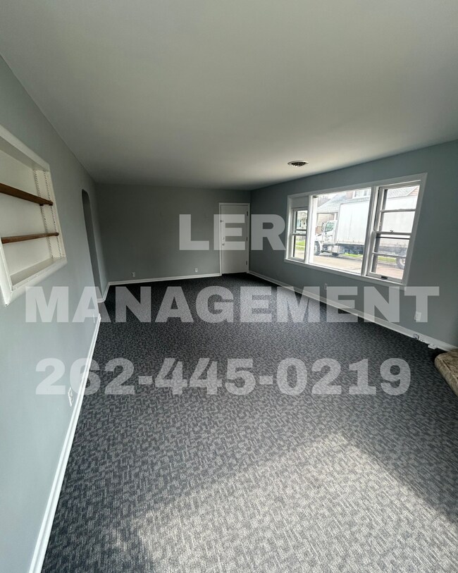 Building Photo - 1510 57th St