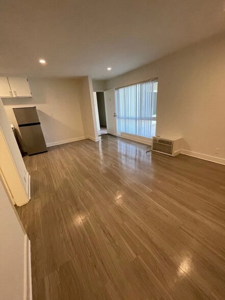 Building Photo - 5307 Sepulveda Blvd