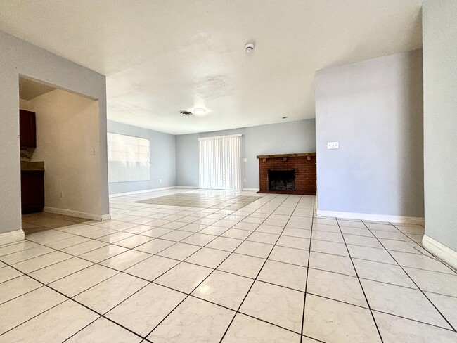 Building Photo - 1100 Saylor Way