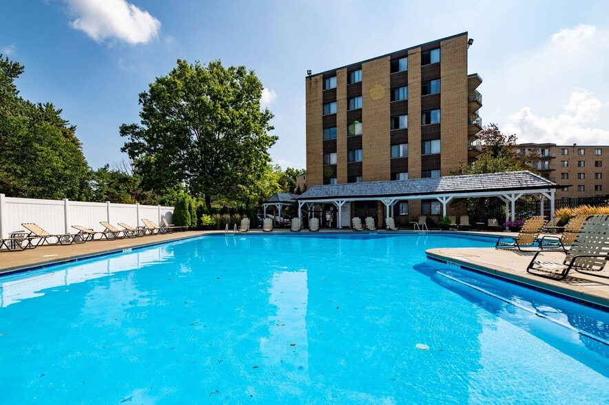 The Drake 6503 Marsol Rd Mayfield Heights OH 44124 Apartment Finder