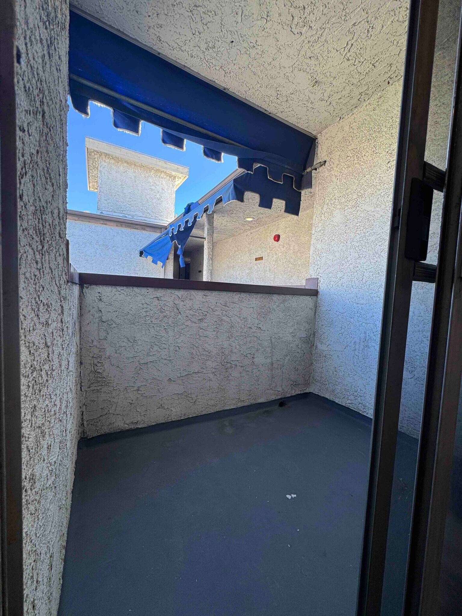 Building Photo - 18530 Hatteras St