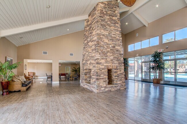 Building Photo - 5273 Indian River Dr
