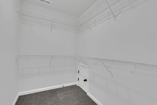 Building Photo - 164 S Ford St