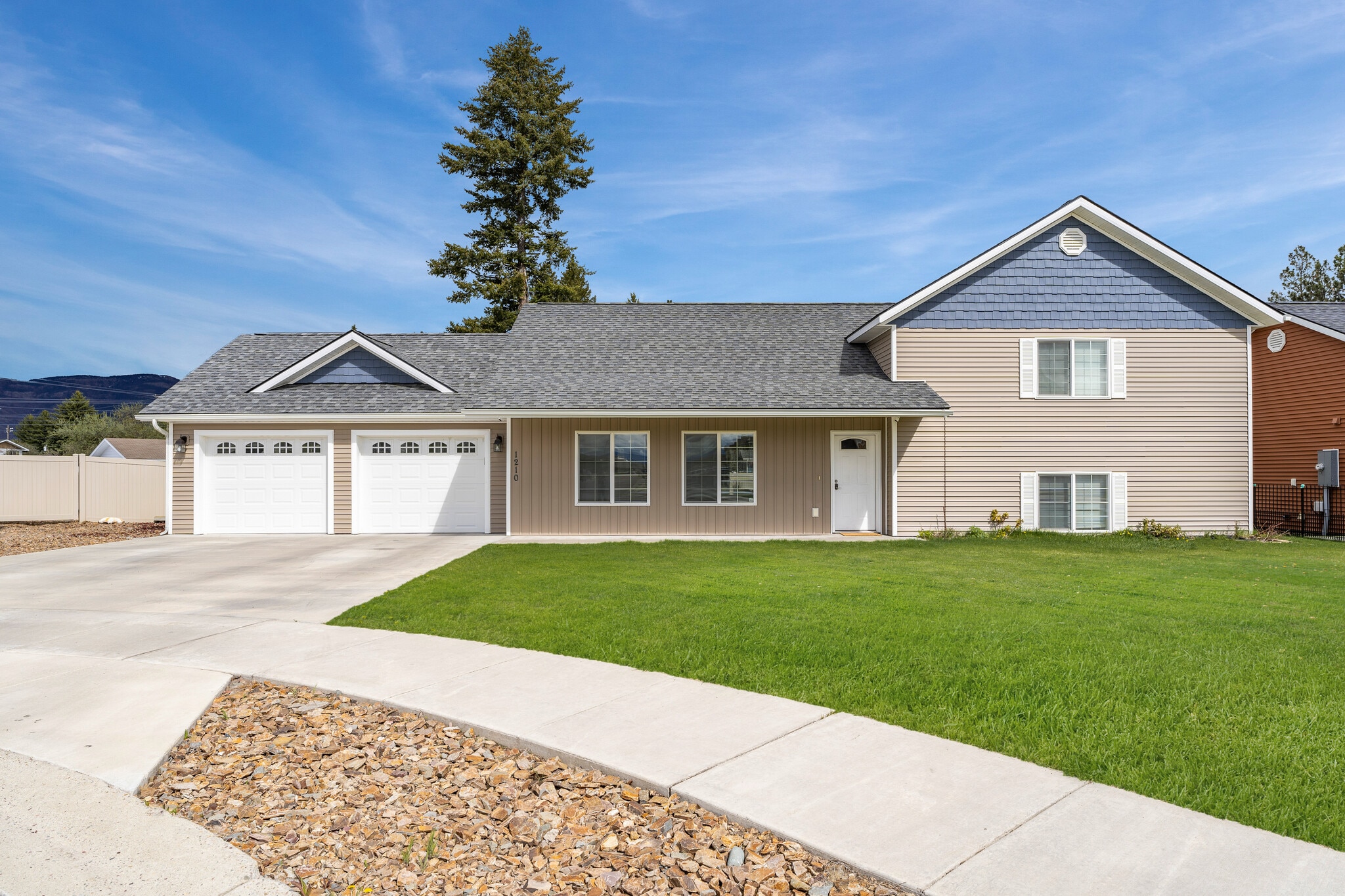 Building Photo - 1210 Wildcat Dr