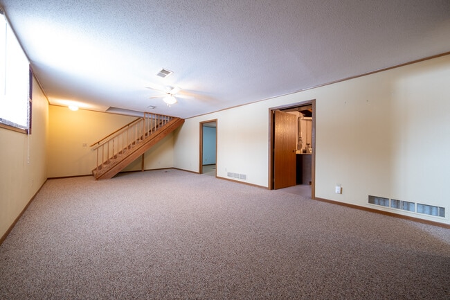 Building Photo - 408 Edgar Pl