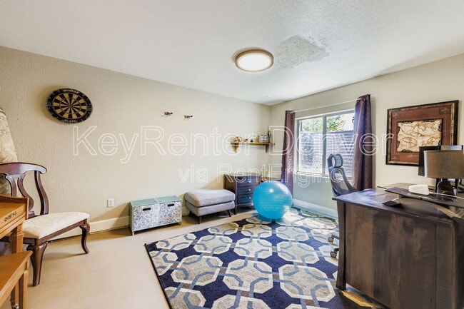 Building Photo - 12295 Crabapple St