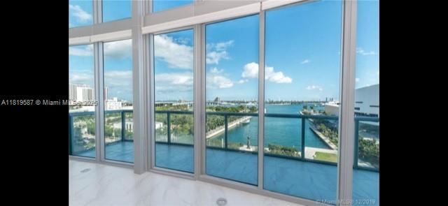 Building Photo - 888 Biscayne Blvd