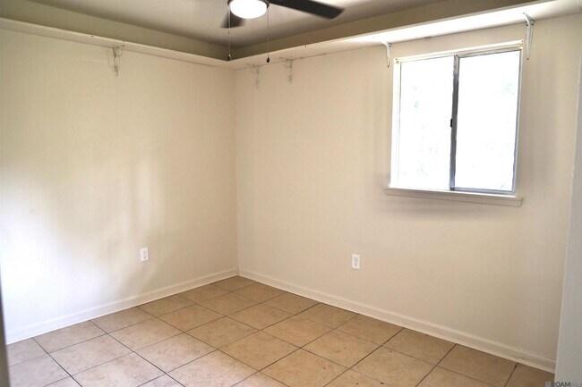 Building Photo - 10716 Cletus Dr