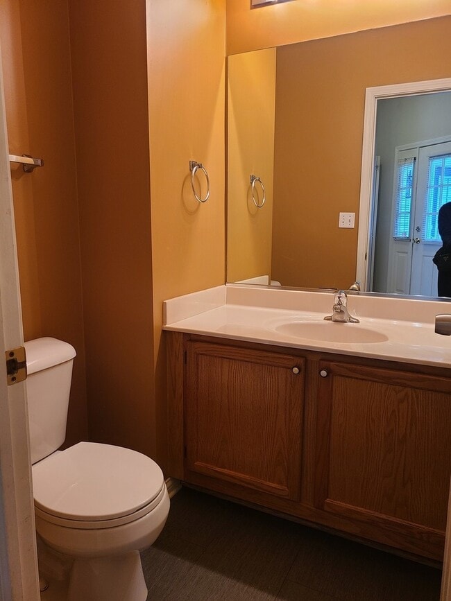 Building Photo - 100 Harvest Gate Rd