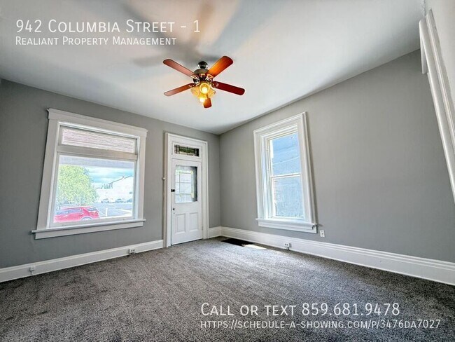 Building Photo - 942 Columbia St