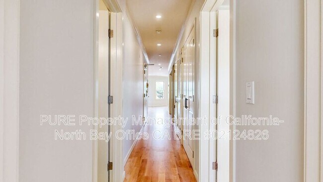 Building Photo - 3051 San Bruno Ave