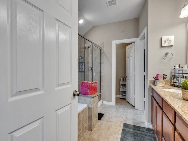 Building Photo - 11119 Mineral Island Ln