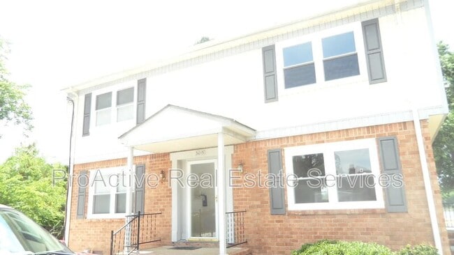 Primary Photo - 3015 Luxembourg St