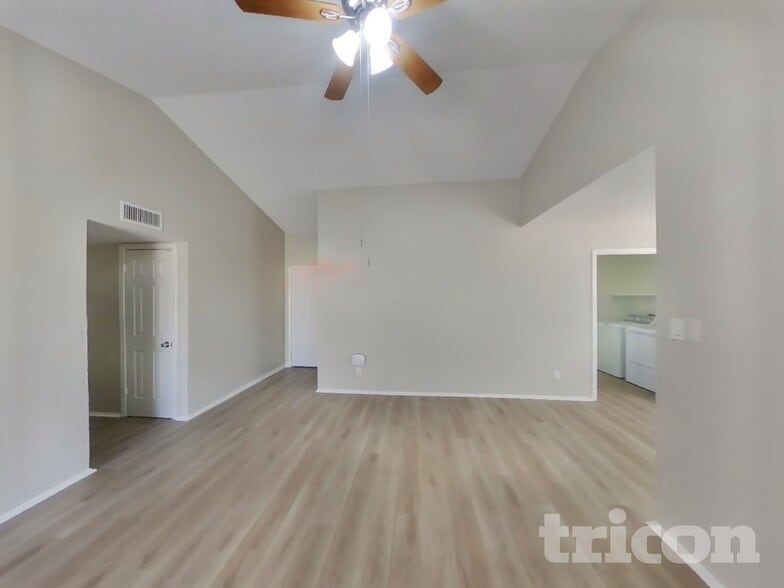 Building Photo - 6826 W Cholla St