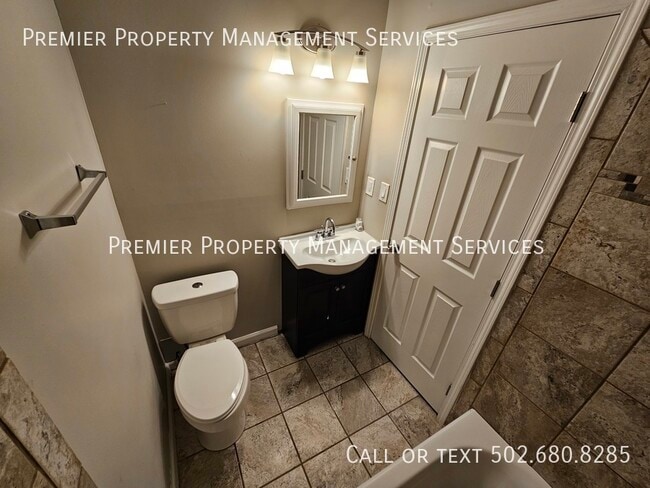 Building Photo - 1045 Garrow Ct