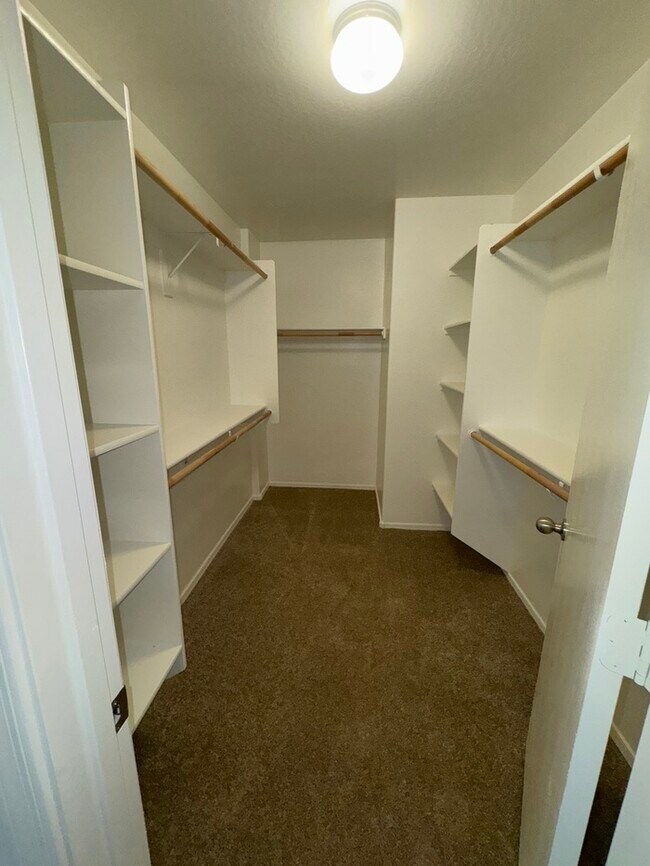 Building Photo - Brand New Home in Gated Community!