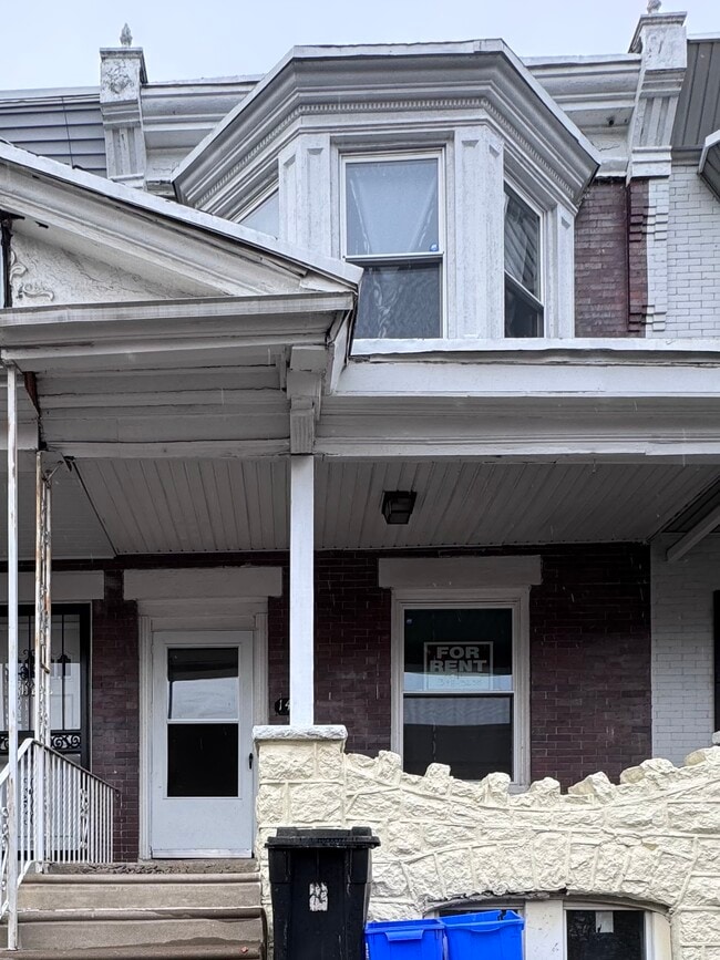 Building Photo - 1430 N 58th St