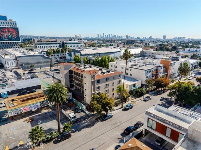 Building Photo - 1466 Tamarind Ave