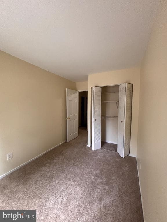 Building Photo - 10242 Ridgeline Dr