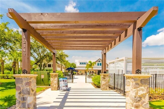 Building Photo - 43989 Boardwalk Loop