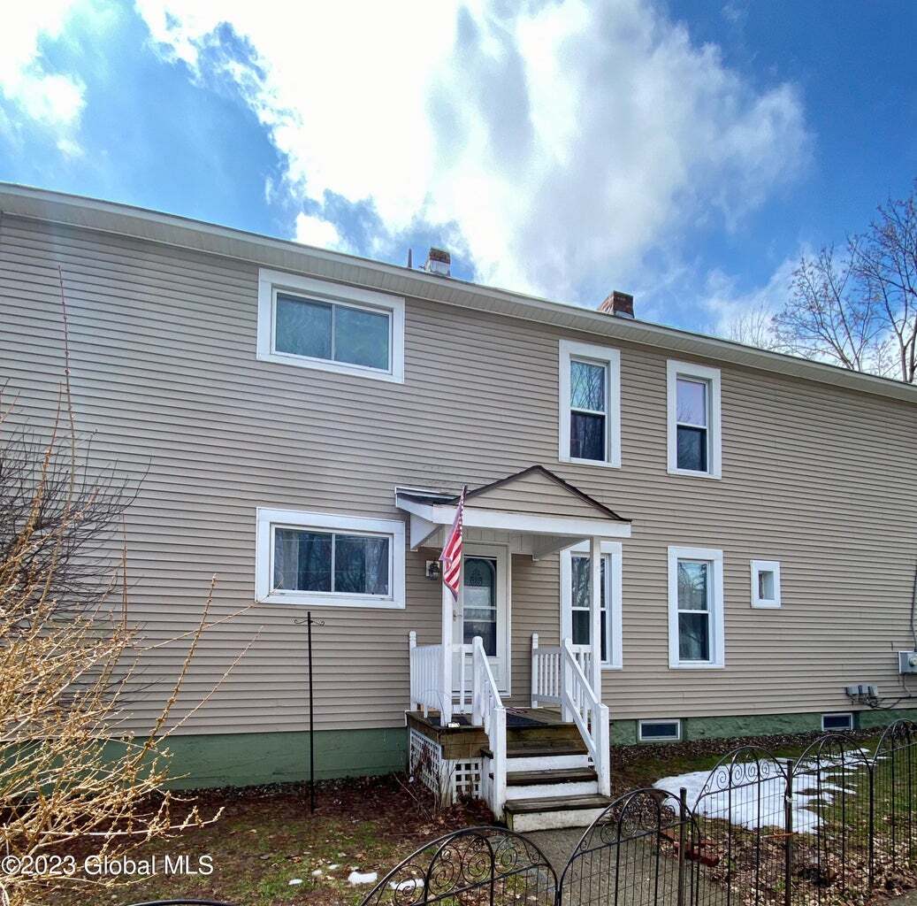 Side View of Home - 104 Catherine St