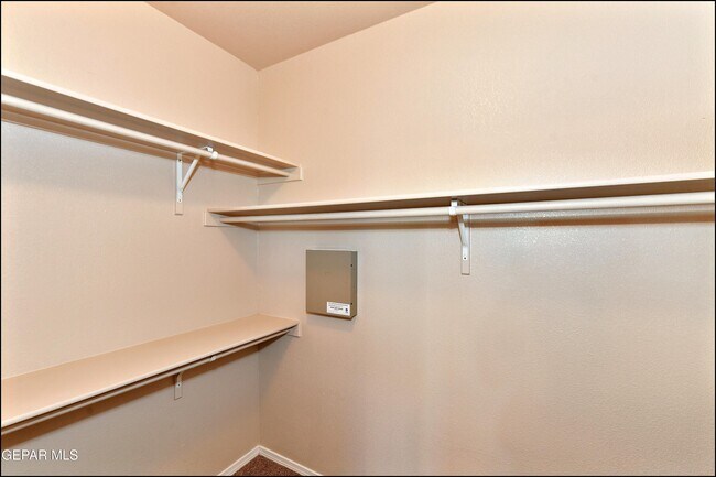 Building Photo - 5810 Redstone Mesa Ct