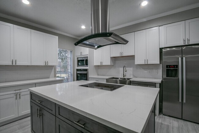 Building Photo - 16623 Wimbledon Forest Dr