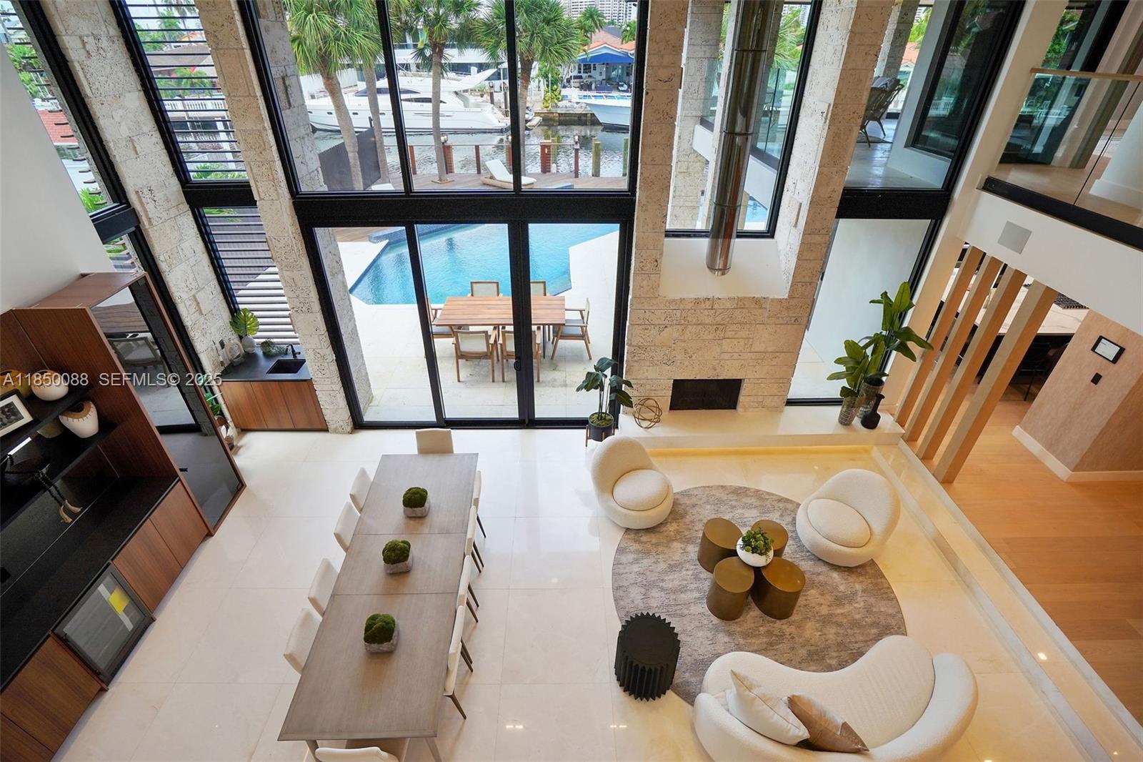 Building Photo - 3251 NE 164th St