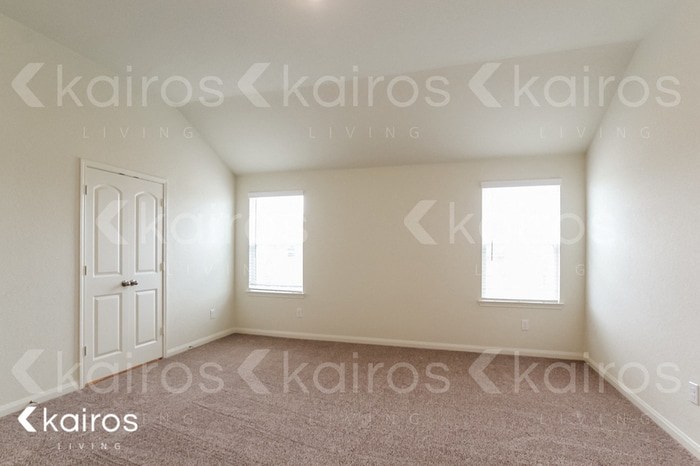 Building Photo - 8411 Hannah Rd