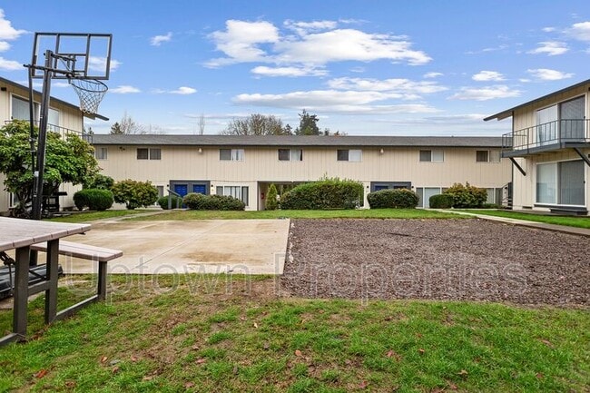 Building Photo - 13000 NW Cornell Rd