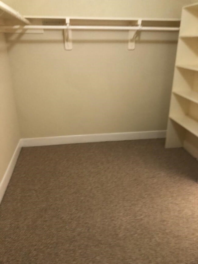 Building Photo - 4100 Blossom St