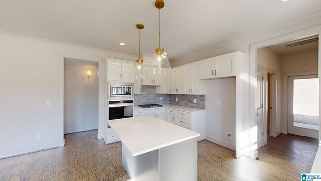 Building Photo - 1253 Chelsea Pk Trl