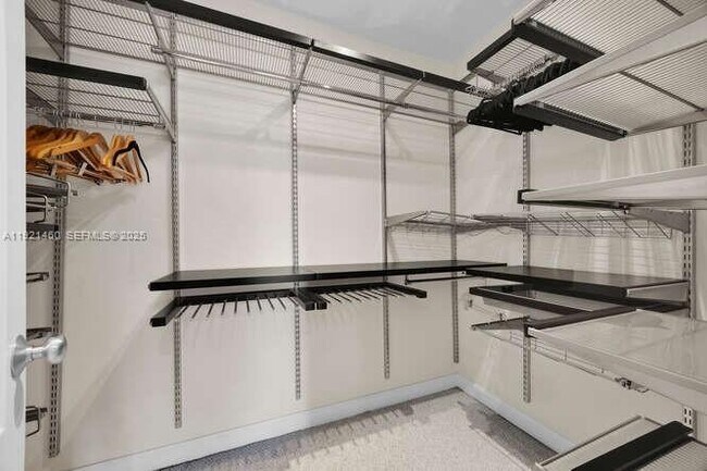 Building Photo - 5600 Collins Ave