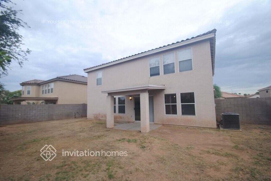 Building Photo - 8213 E Posada Ave