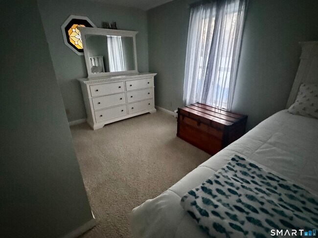 Building Photo - 51 Billow Rd